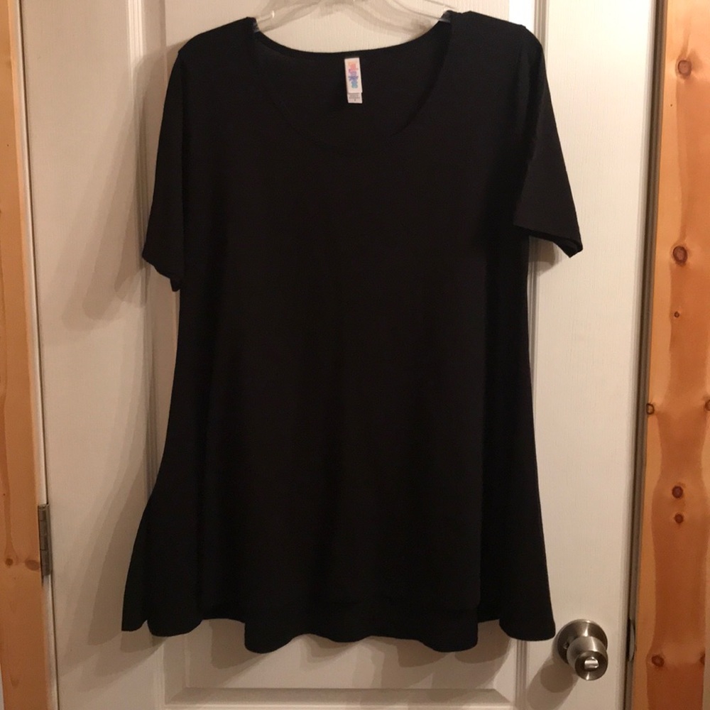 Lularoe perfect tee